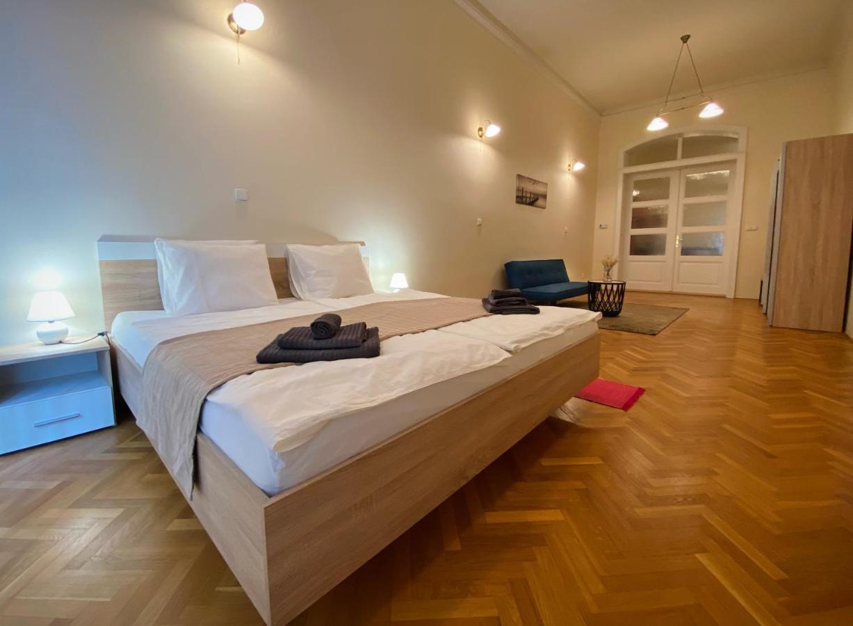 Luxury Vincents Apartments Košice Exterior foto