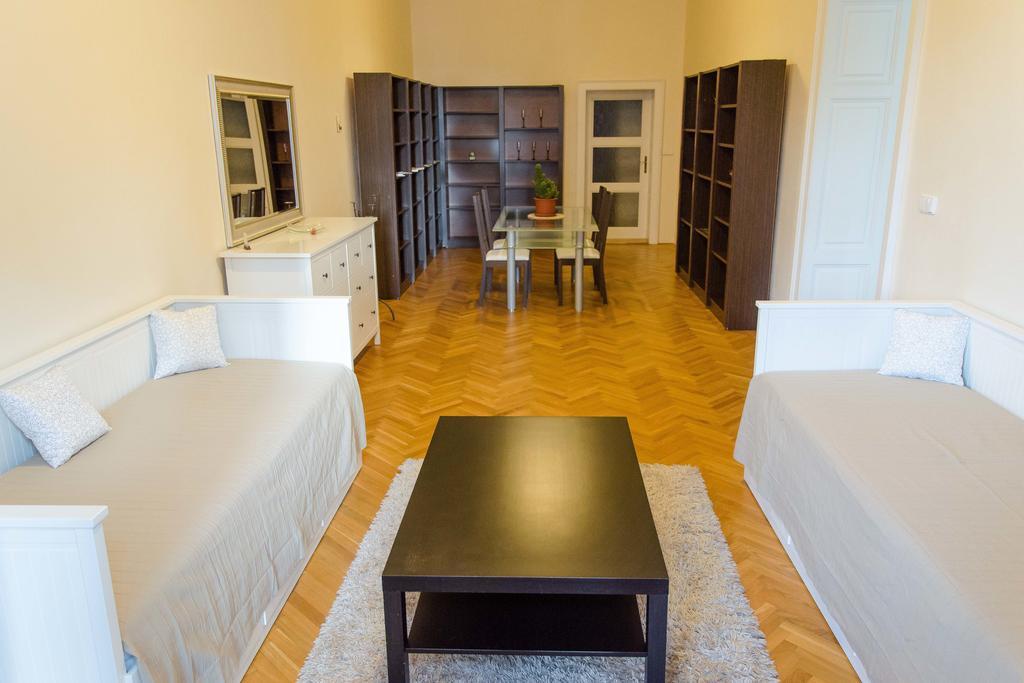 Luxury Vincents Apartments Košice Exterior foto